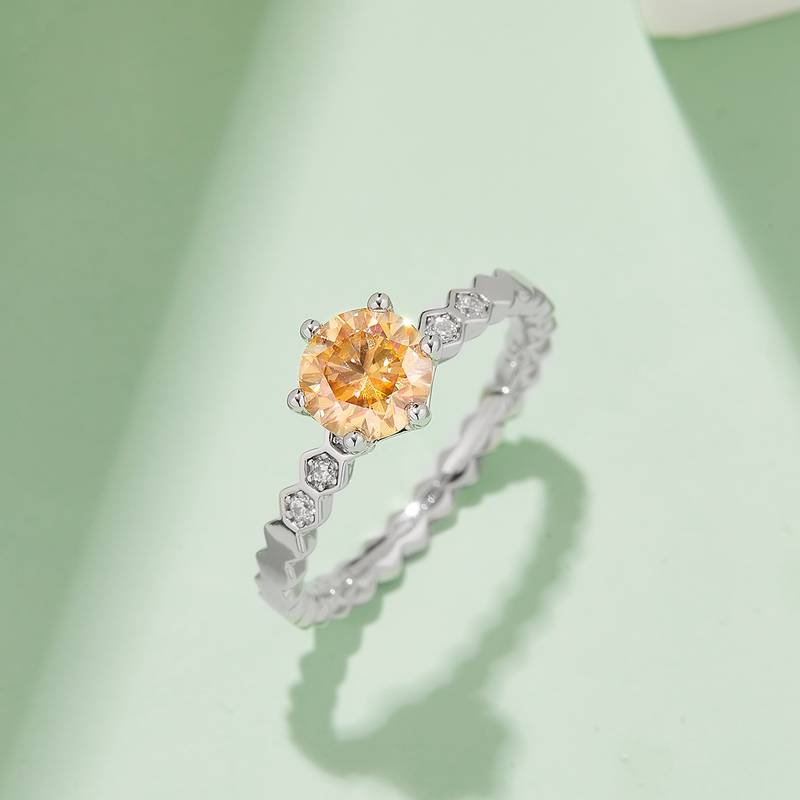 直臂微镶尚美蜂巢S925银镀白金MoissaniteWomen's Ring1ctD级